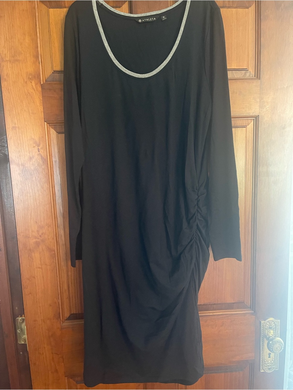 Athleta Black Long-Sleeve Scoop Neck Ruched Side Dress